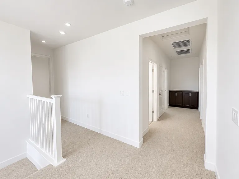2345 Raphael Way — Photo 8