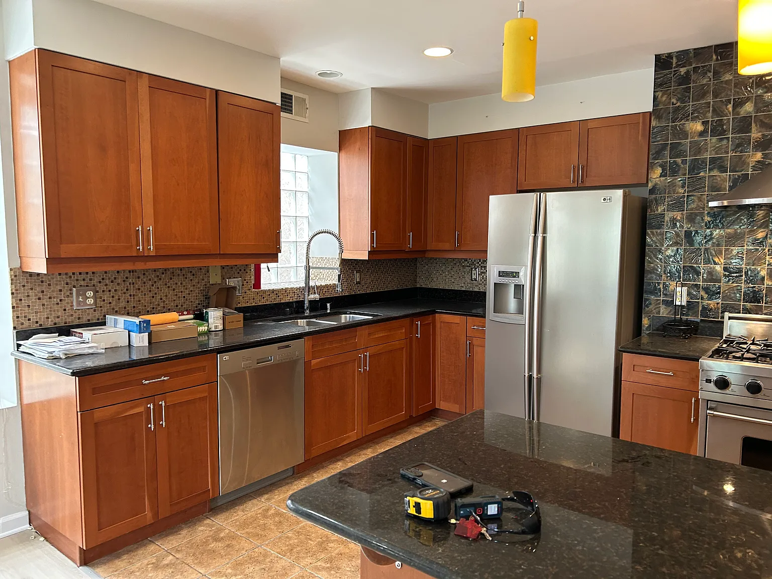 2 bed, $2,200 — Photo 3