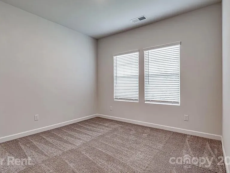 2022 Tears Ln — Photo 19