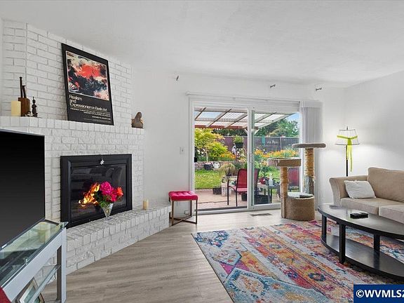 3rd image of 5780 14th Ave NE