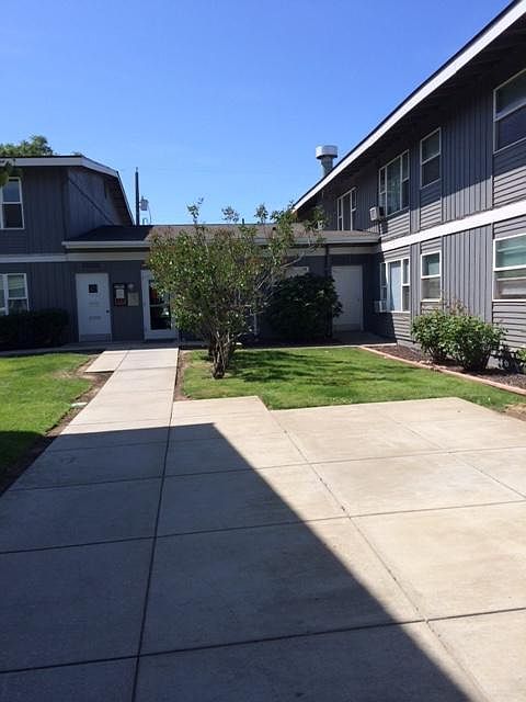 2nd image of 718 N 6th Ave #214