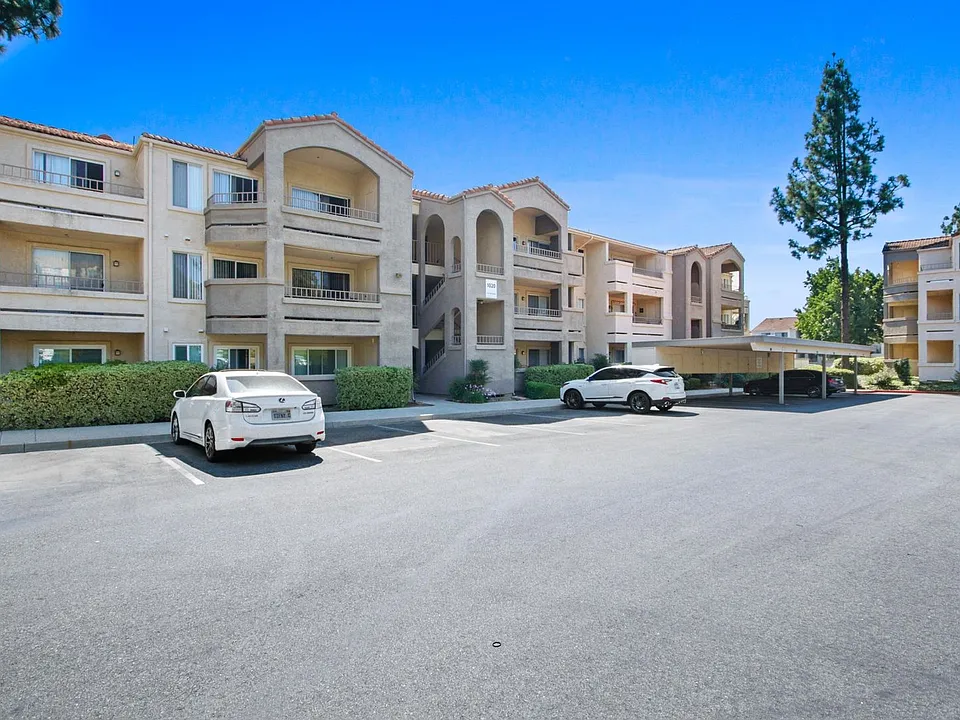 1020 La Terraza Cir #306