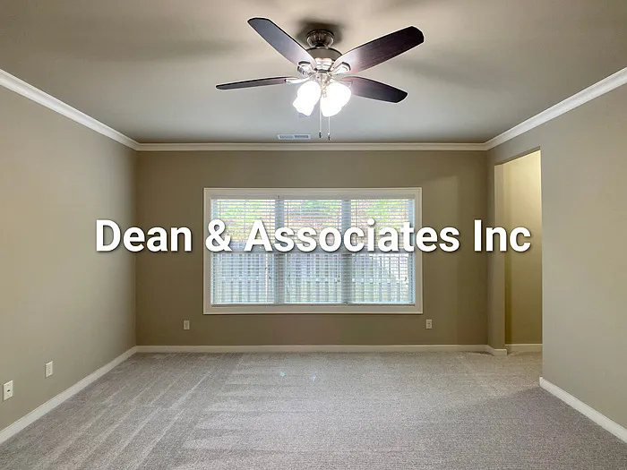 472 Lake Chelsea Way — Photo 11