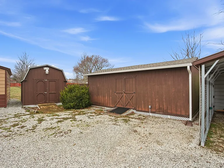 4971 Hyde Rd — Photo 27