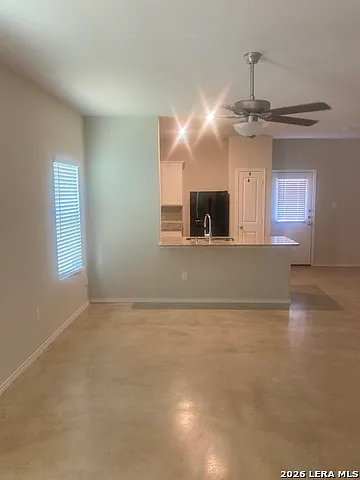 3 bed, 2.5 bath, 1238 sqft, $1,350 — Photo 2