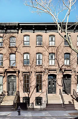 Sold by Compass | media 1