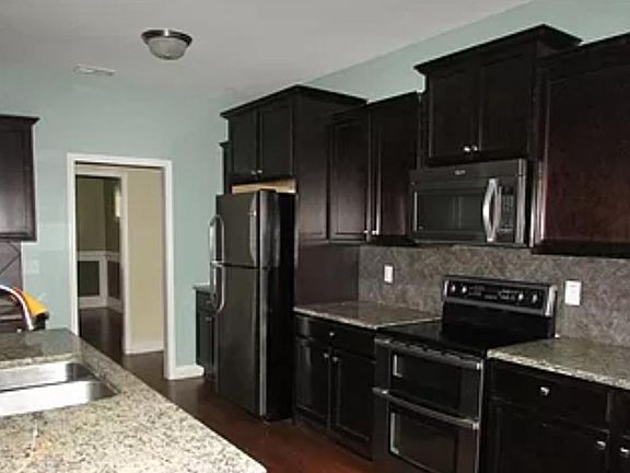 5th image of 1166 Micahs Way N