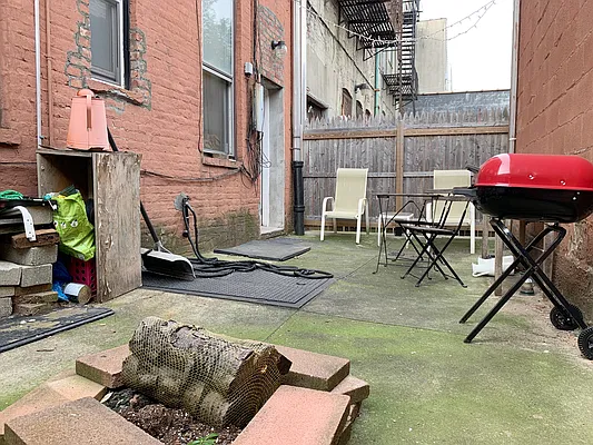 Rented by Compass | media 5