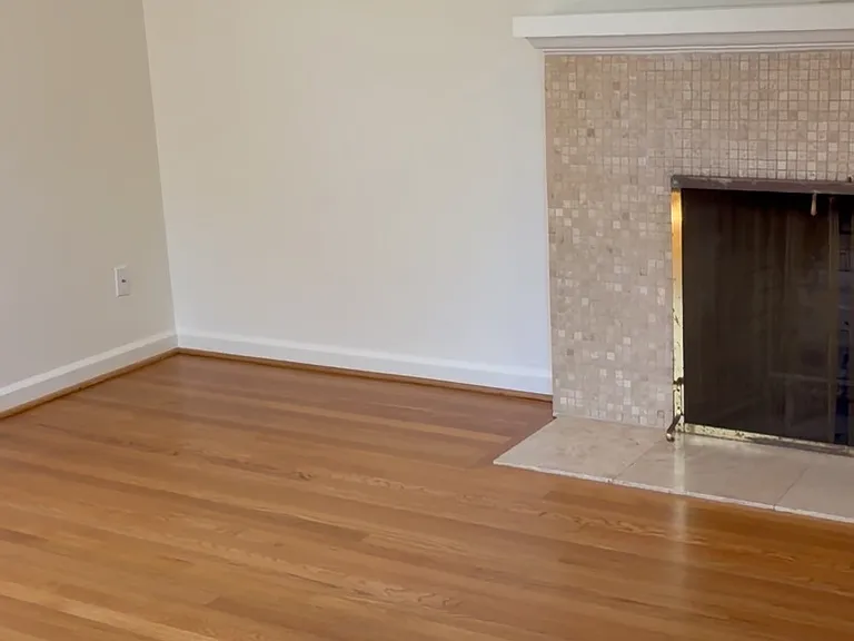 4417 SE Crystal Springs Blvd — Photo 19
