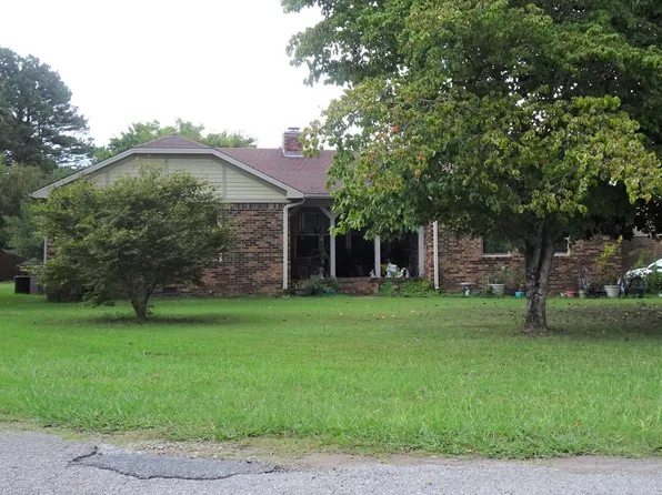 209 Wyatt Henry Ln SE, Owens Cross Roads, AL 35763