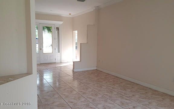 4th image of 802 W Central Blvd