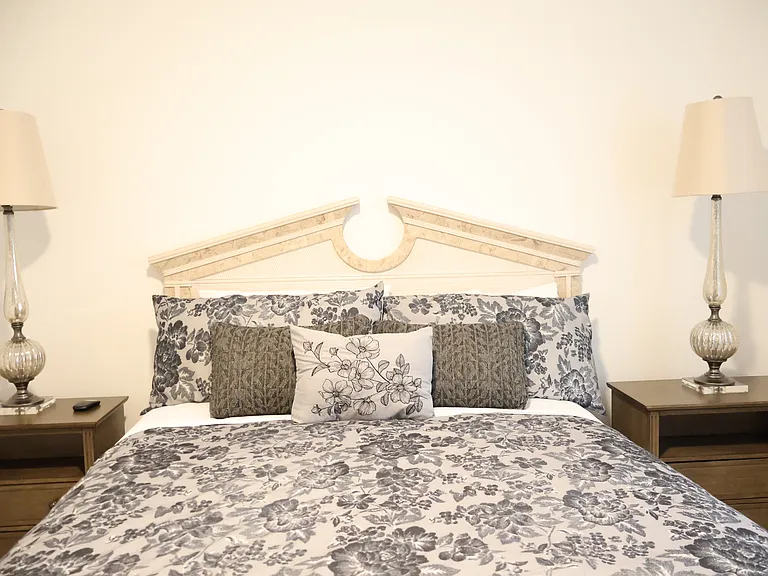 Guest Bedroom #2 (queen)