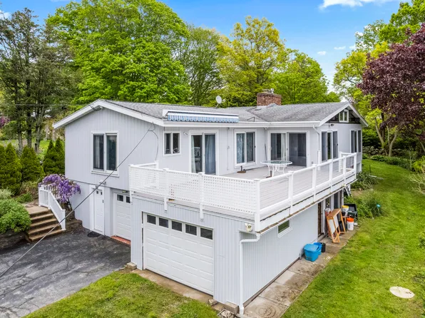 30 Economy Drive, Westbrook, CT 06498