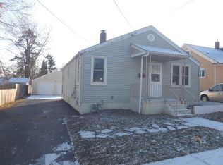 665 Orange St, Elgin, IL 60123