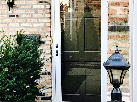 2nd image of 20 Ottawa Ct #20
