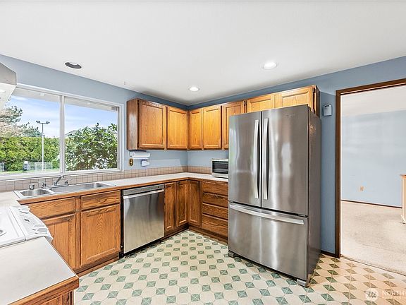 4th image of 5717 60th Street Ct W