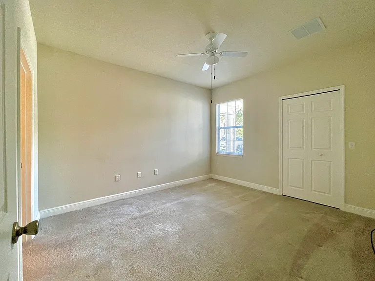 330 Southern Pecan Cir #103 — Photo 6