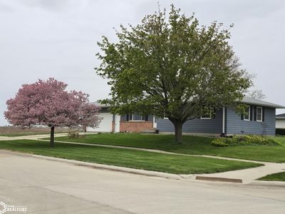 1904 Sunset St, Grinnell, IA, 50112