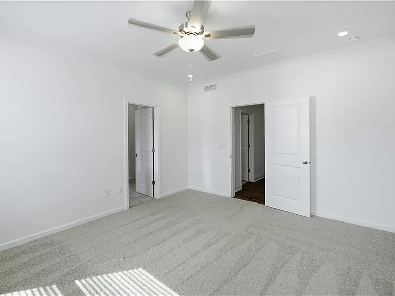 376 Sunset Hollow St — Photo 18