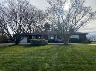 112 Okinawa Dr, New Castle, PA 16105