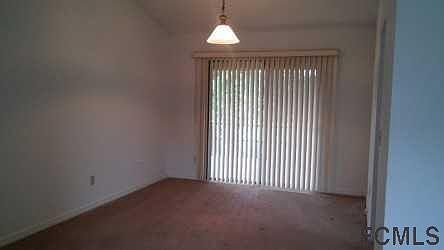 3rd image of 21 Lamoyne Ln