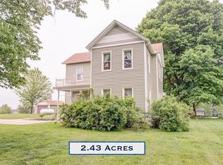 2664 Staunton Rd, Troy, IL 62294