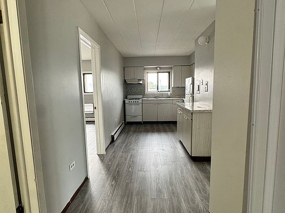 5th image of 1123 N 33rd Ave APT 2C