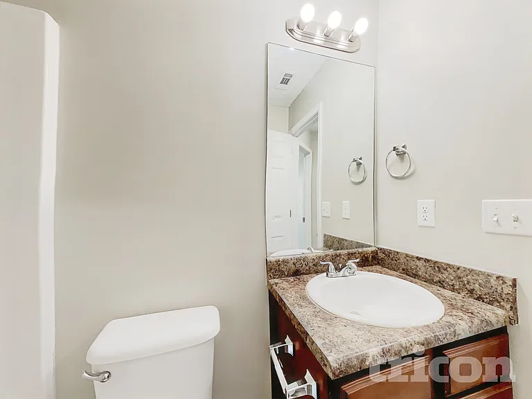 215 Comet Ct — Photo 13