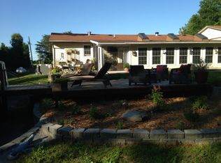 1958 Old Louisville Rd, Coxs Creek, KY 40013
