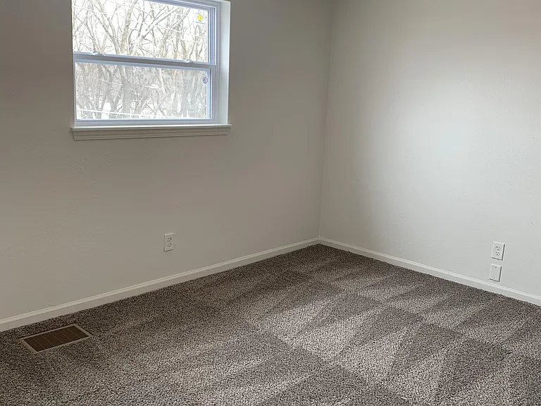 1740 Missouri Ave #L — Photo 17
