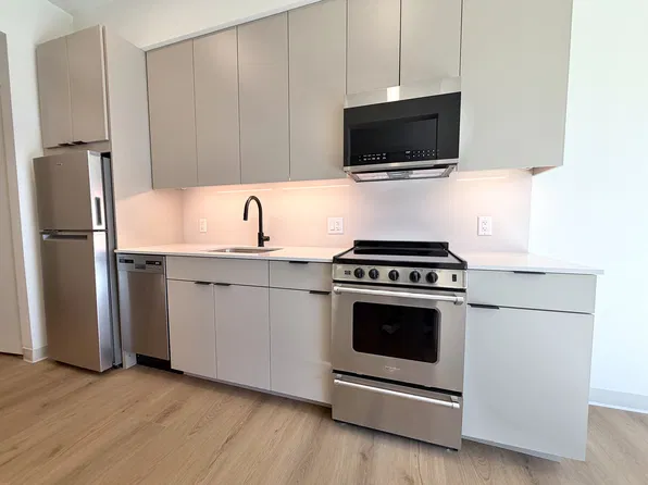 1531 N Fremont St, Chicago, IL