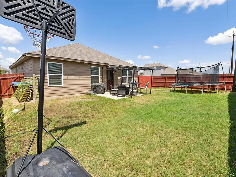 4522 Heathers Cross — Photo 33