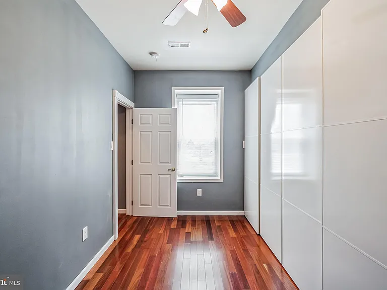 126 Ripka St — Photo 18