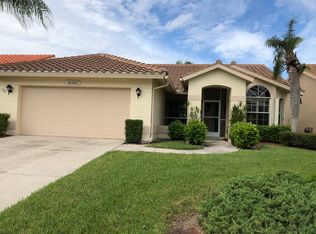 16368 Kelly Woods Dr, Fort Myers, FL 33908