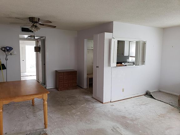 4th image of 28 Dorchester B #28