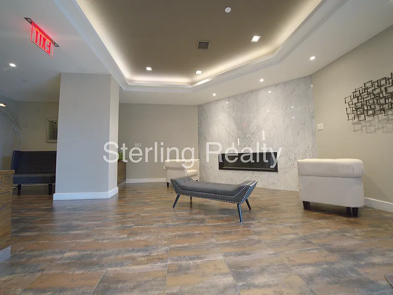 2718 Hoyt Ave S #7D — Photo 14