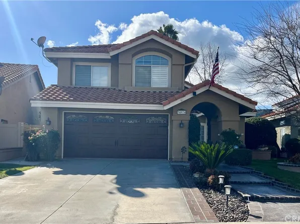 34974 Willow Springs Dr, Yucaipa, CA 92399