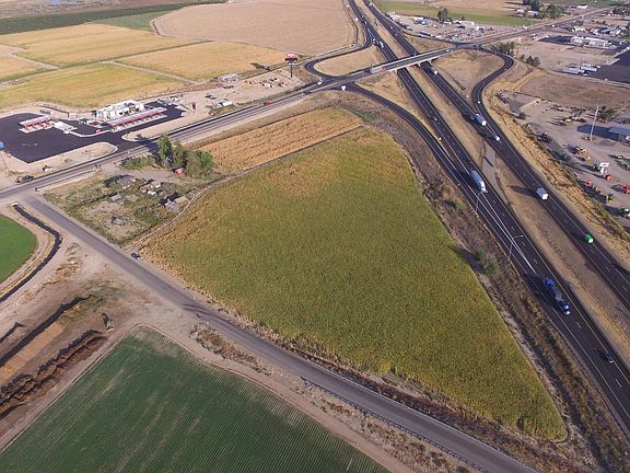 5th image of 6000 Highway 95