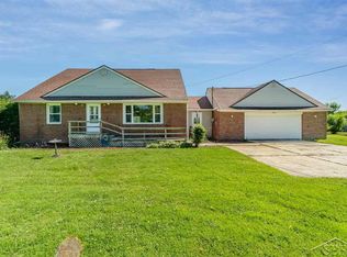 4903 S Saginaw Rd, Freeland, MI 48623