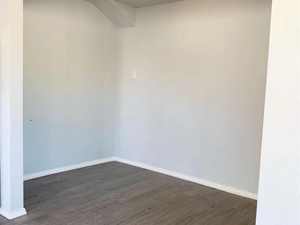 2nd image of 3312 Elda Ave #2