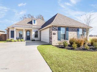 209 Sweet Harvest Rd, Youngsville, LA 70592