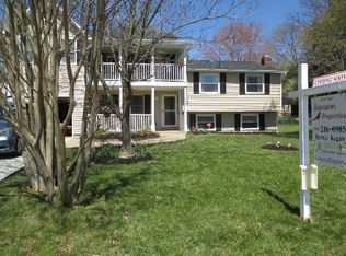 9908 Brightlea Dr, Vienna, VA 22181