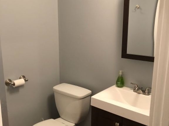 5th image of 1280 W Congress St