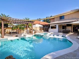 14461 SW 33rd St, Miami, FL 33175