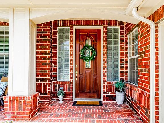 5th image of 6511 Daisy Dr