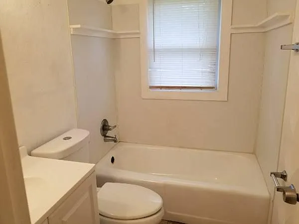 1339 Modoc Ave #A — Photo 2