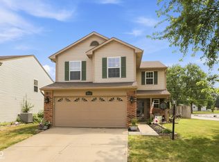 7713 Lake Vista Ln, Indianapolis, IN 46217