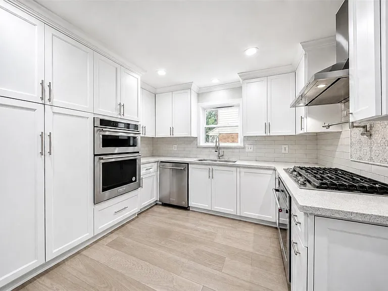 15414 Ripplestream St — Photo 15