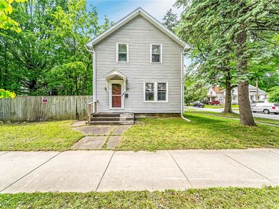 803 East Ave, Elyria, OH, 44035