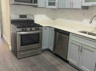 223 24th St APT 2R, Brooklyn, NY 11232